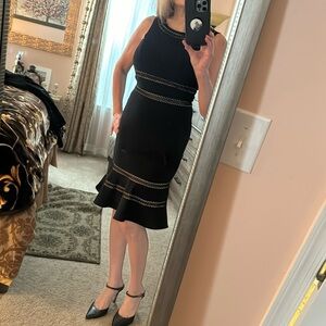 White House Black Market Dress sz 4 Black and Tan